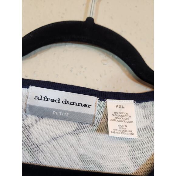 Alfred Dunner Women's Green Floral 3/4 Sleeve Embellished Sweater Size PXL - Picture 3 of 6